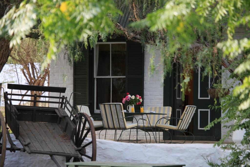 The Willow Historical Guest House Willowmore Екстер'єр фото